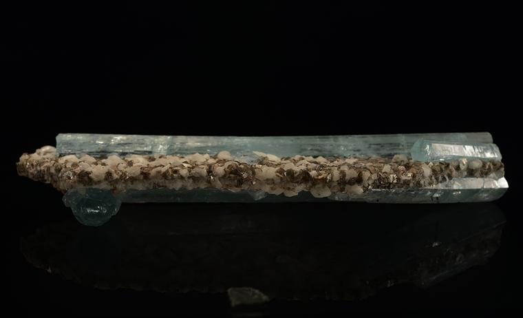 BERYL var. Aquamarine